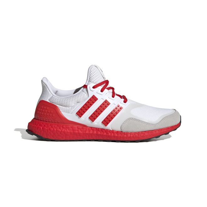 Chaussures course Ultraboost DNA x Lego 