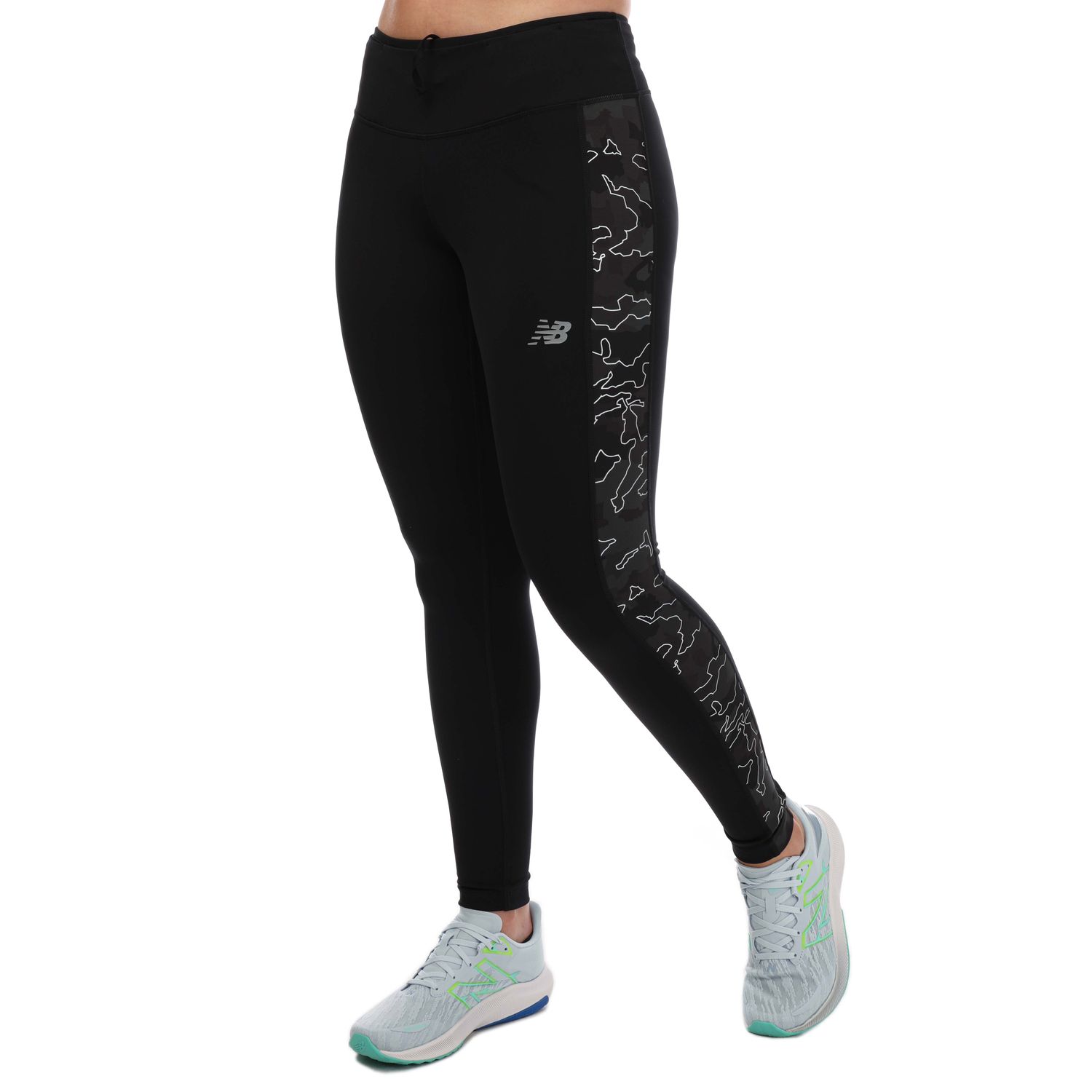 New Balance Womens Reflective Print Accelerate Tights in Charcoal