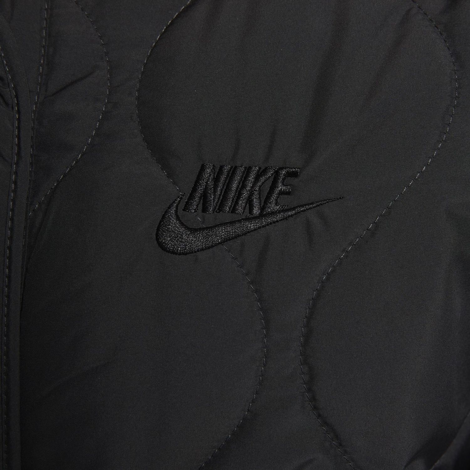 Black Nike Women's Sport Utility Jacket - Get The Label