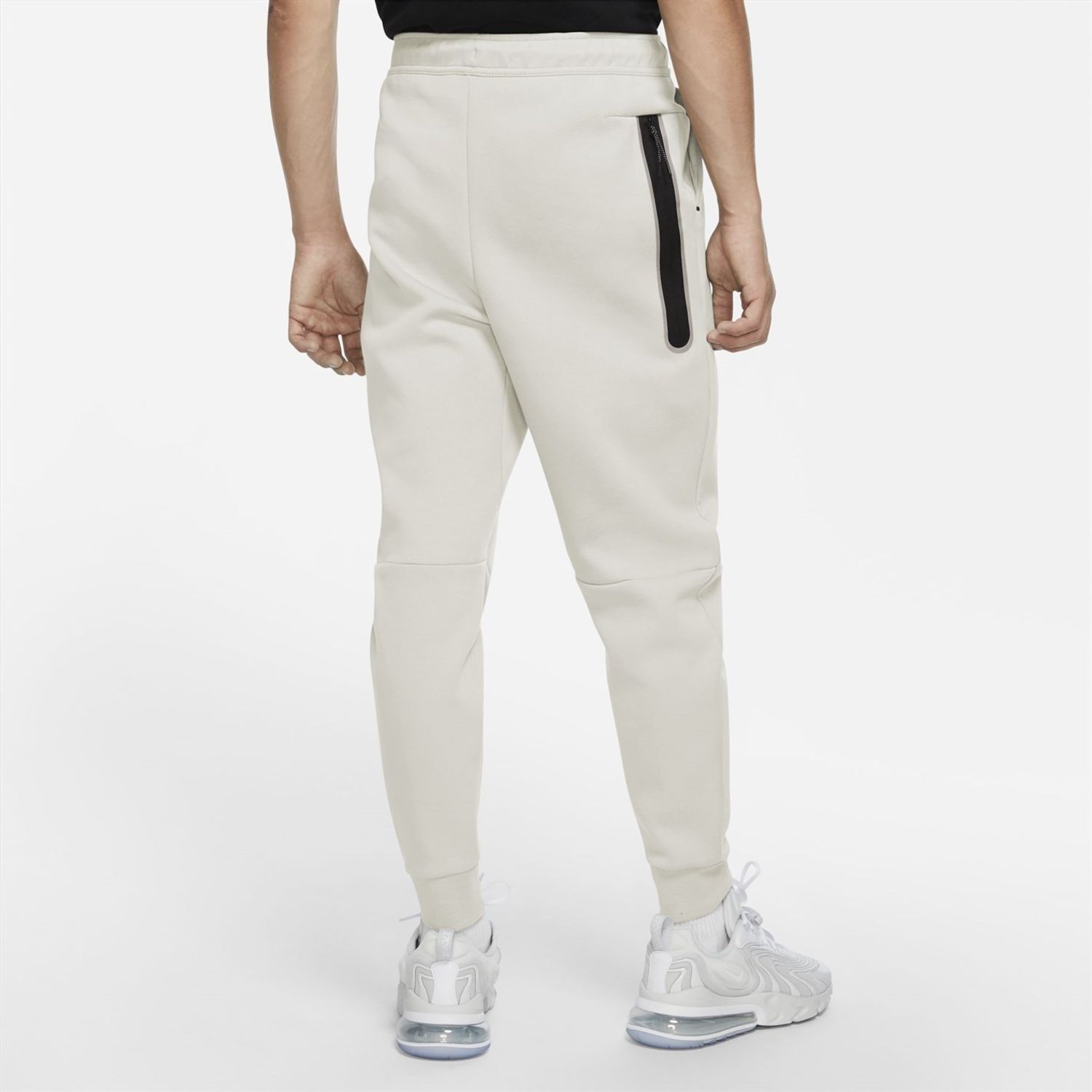 Nike tech fleece jogger in cream