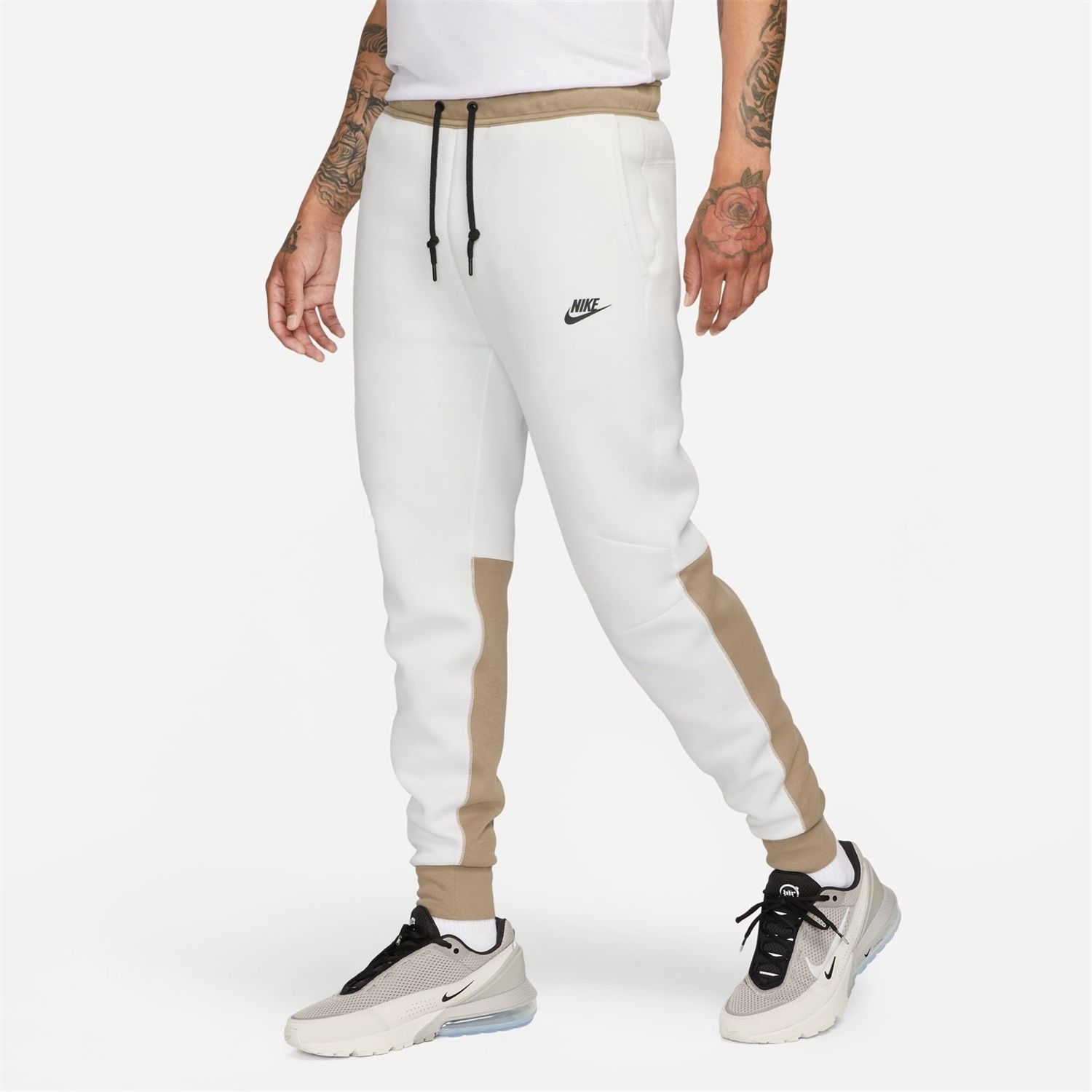 Nike Men's Sweatpants Athletic Wear Ribbed Cuff Drawstring Fitness Fleece  Jogger
